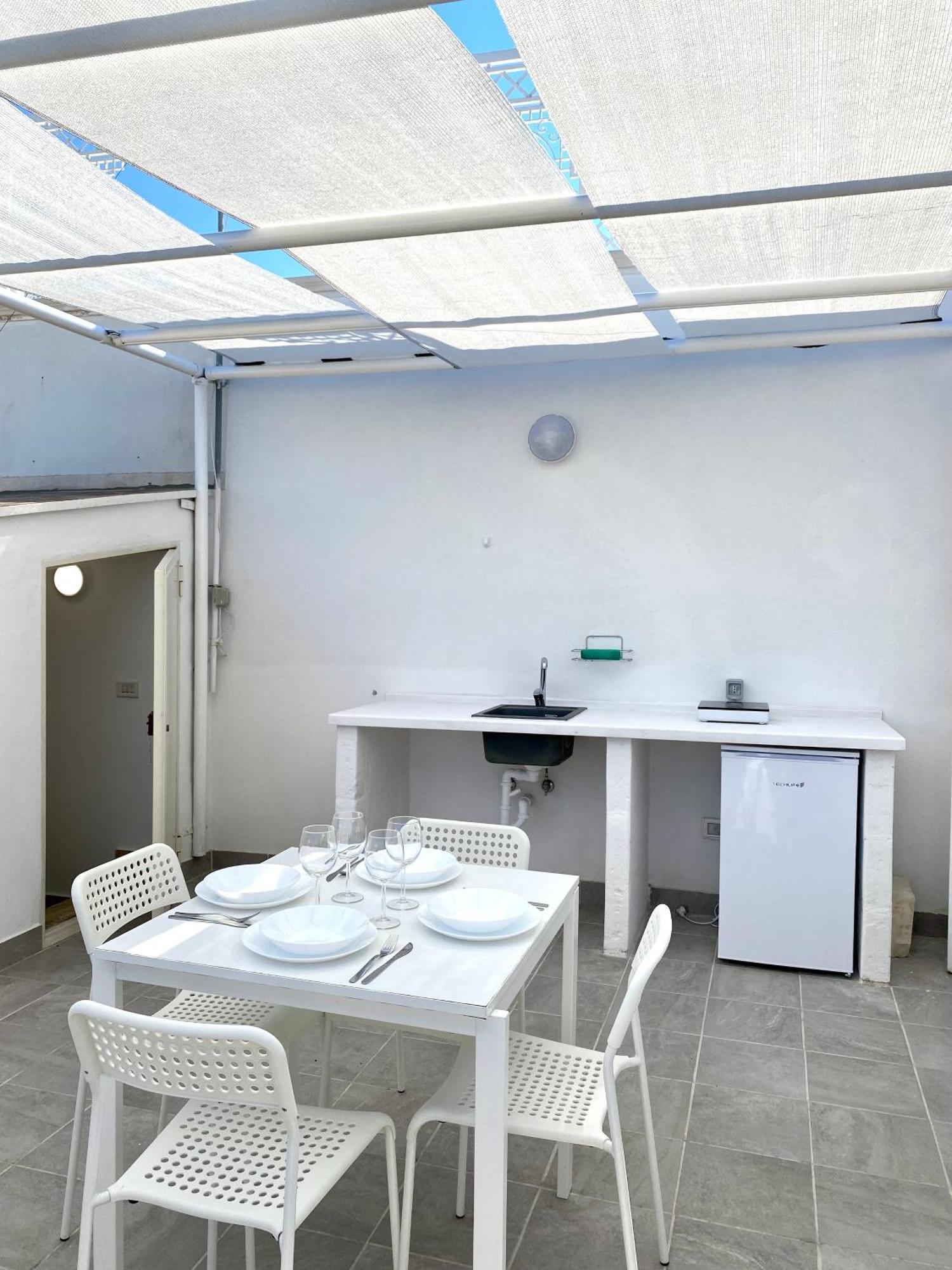 Dimora Santa Maria - Puglia Mia Apartments Monopoli Exterior photo